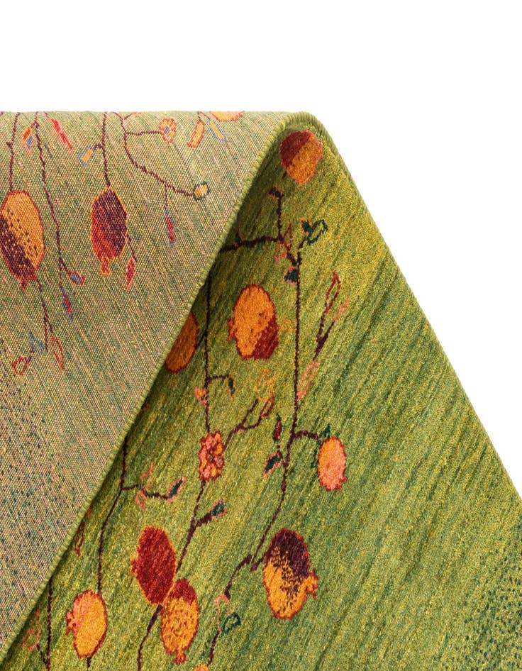 Detail image of 4' 9 x 6' 4 Kashkuli Rug