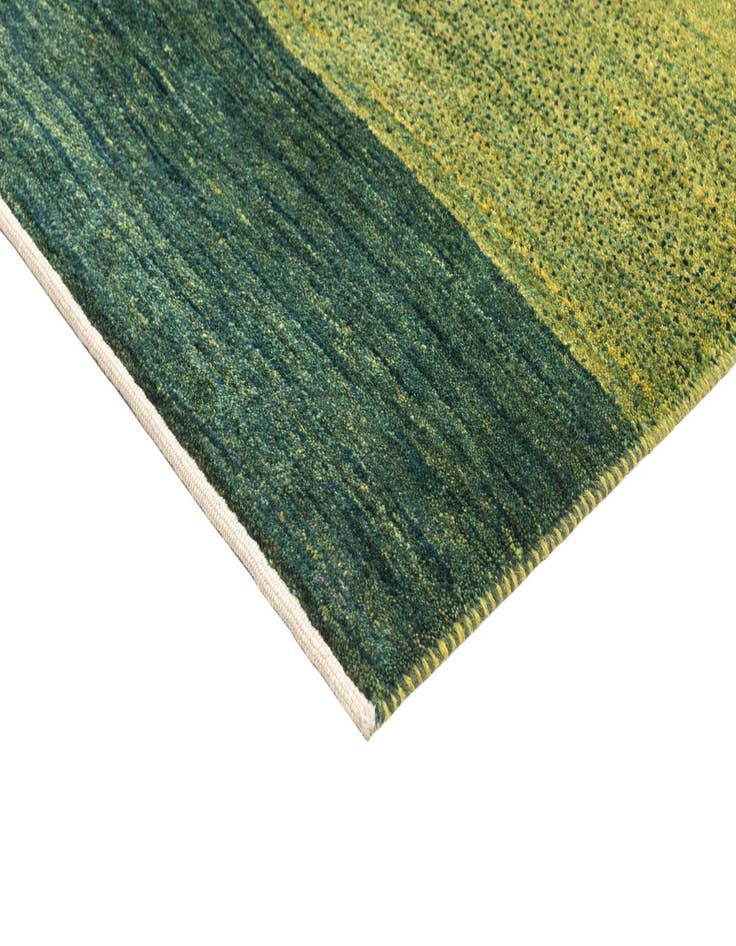 Detail image of 4' 9 x 6' 4 Kashkuli Rug