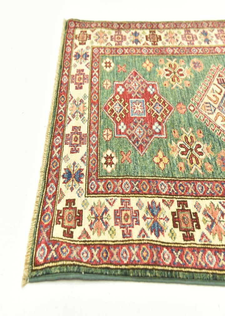 2' 10 x 4' Hand Knotted Kazak Oriental Rug