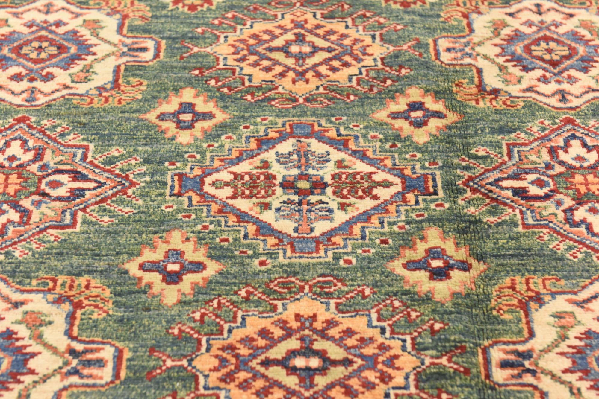 4' x 6' Hand Knotted Kazak Oriental Rug