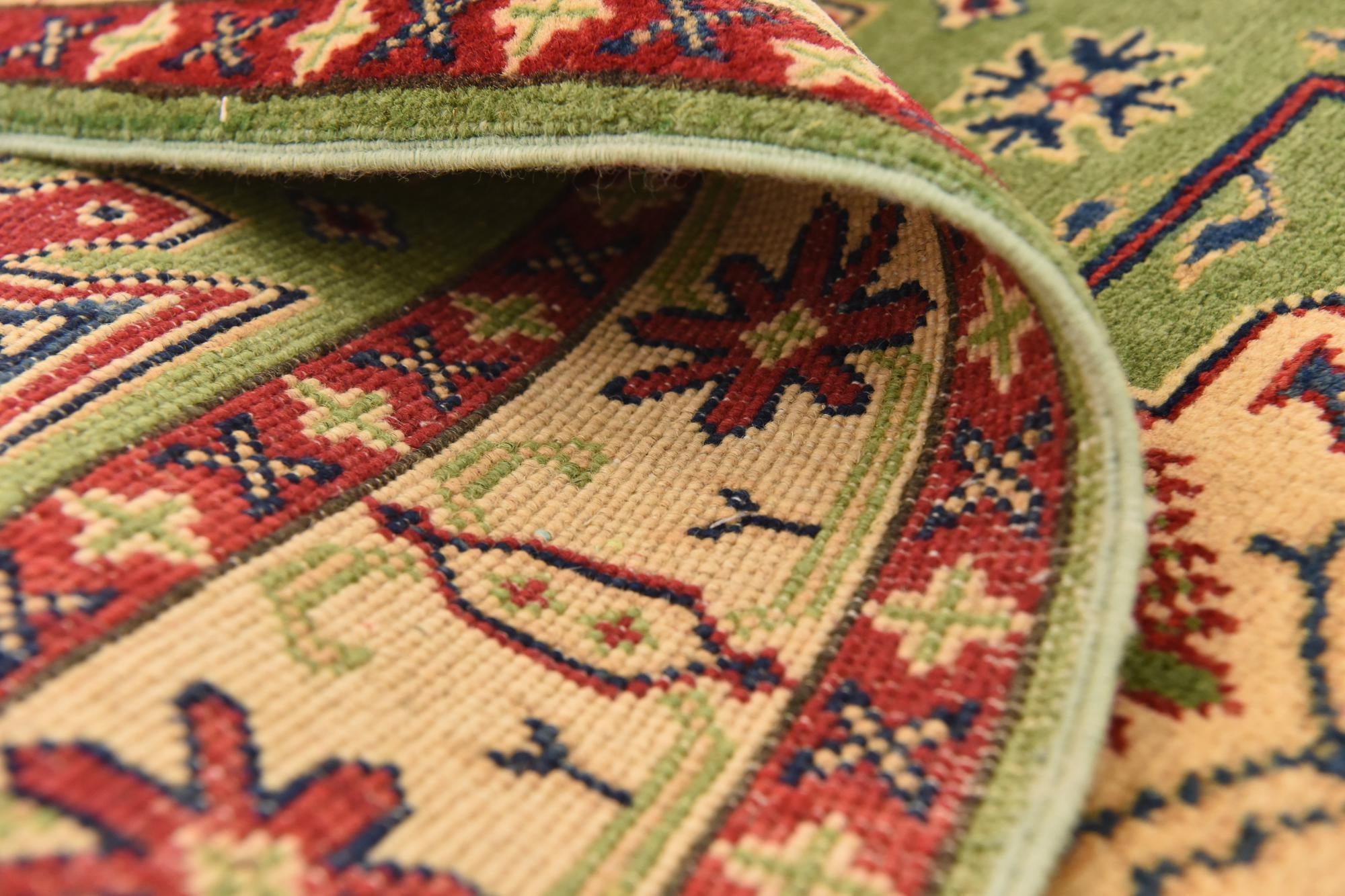2' 9 x 3' 10 Hand Knotted Kazak Rug