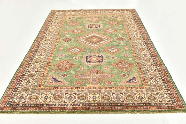 5' 9 x 7' 9 Hand Knotted Kazak Oriental Rug