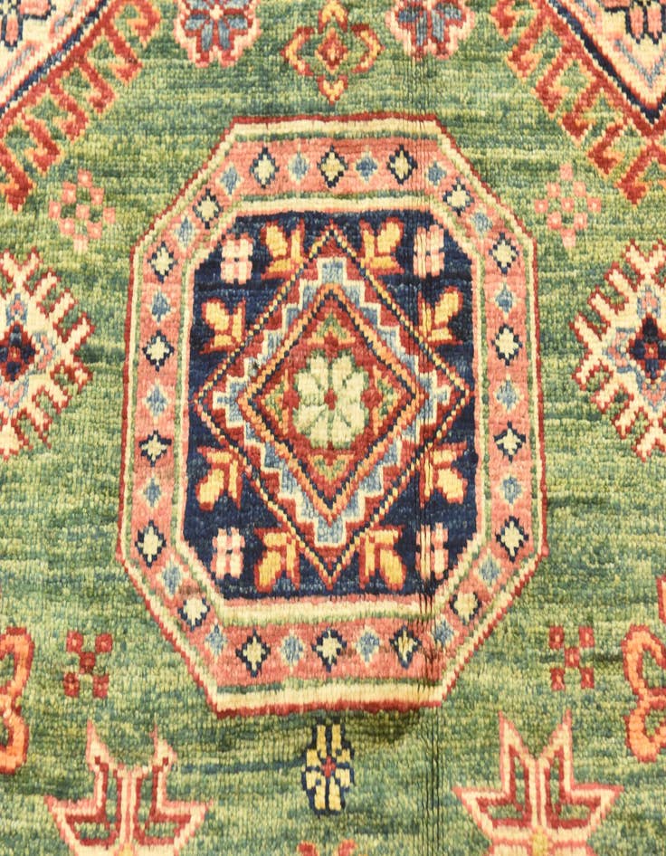 Detail image of 5' 9 x 7' 9 Hand Knotted Kazak Oriental Rug