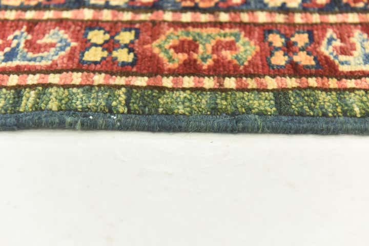 5' 9 x 7' 9 Hand Knotted Kazak Oriental Rug