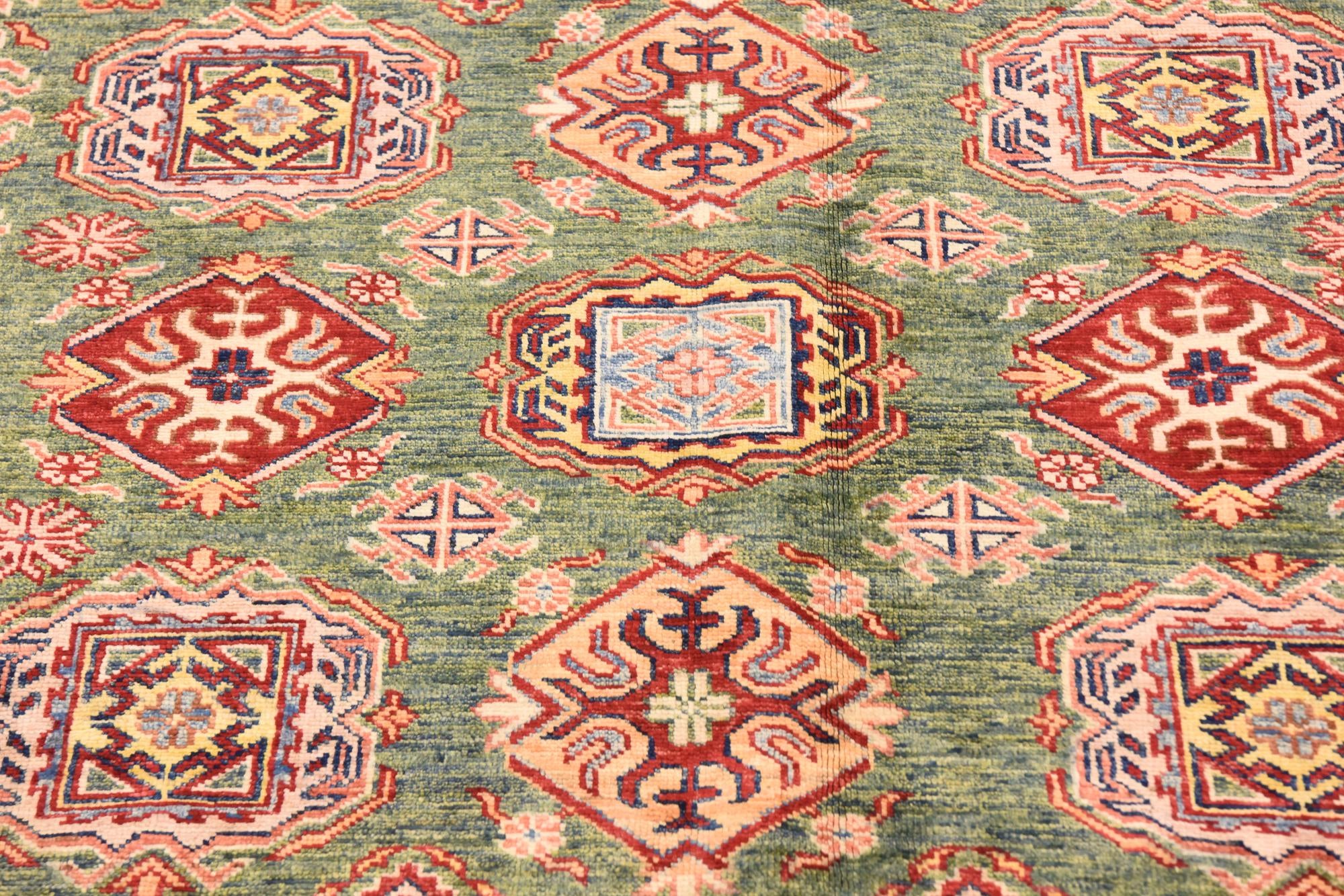 5' 6 x 8' Hand Knotted Kazak Oriental Rug