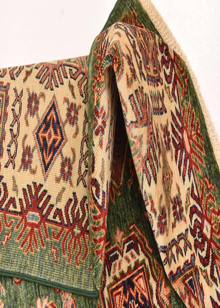 5' 8 x 7' 10 Hand Knotted Kazak Oriental Rug
