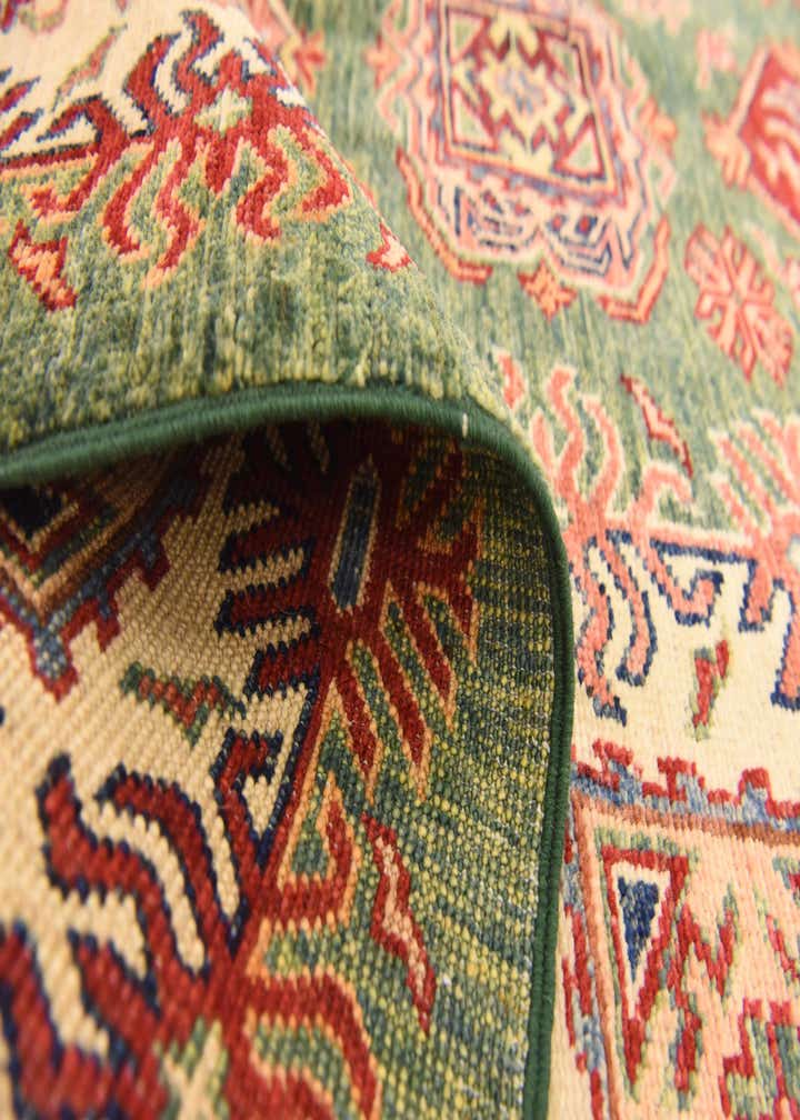 5' 8 x 7' 10 Hand Knotted Kazak Oriental Rug
