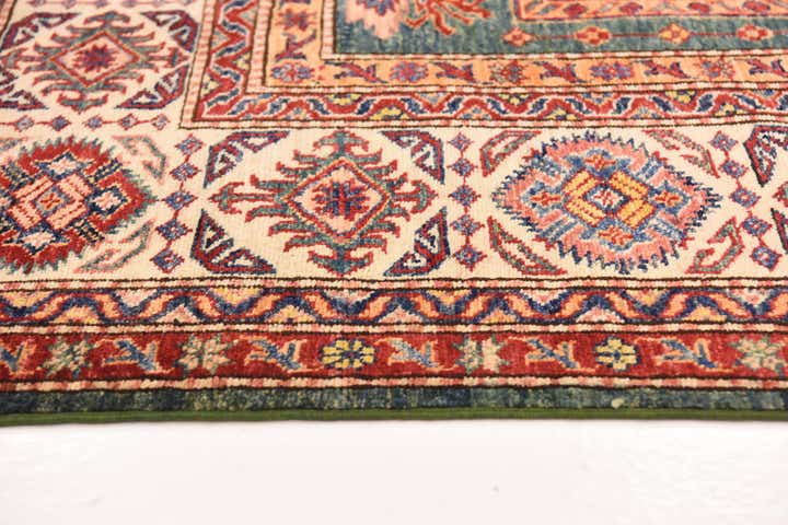 6' 6 x 9' 5 Hand Knotted Kazak Oriental Rug
