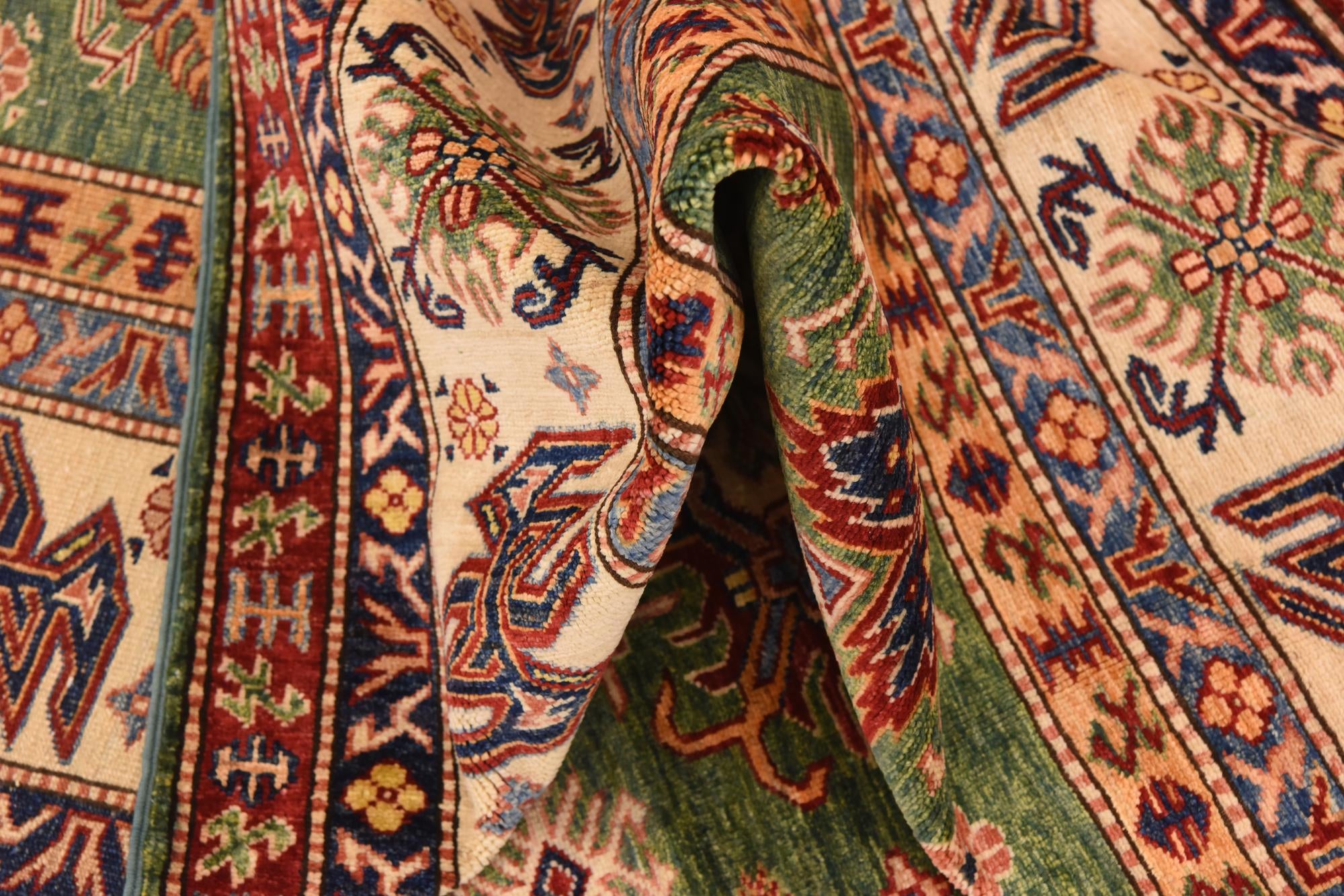 6' 8 x 9' 6 Hand Knotted Kazak Oriental Rug