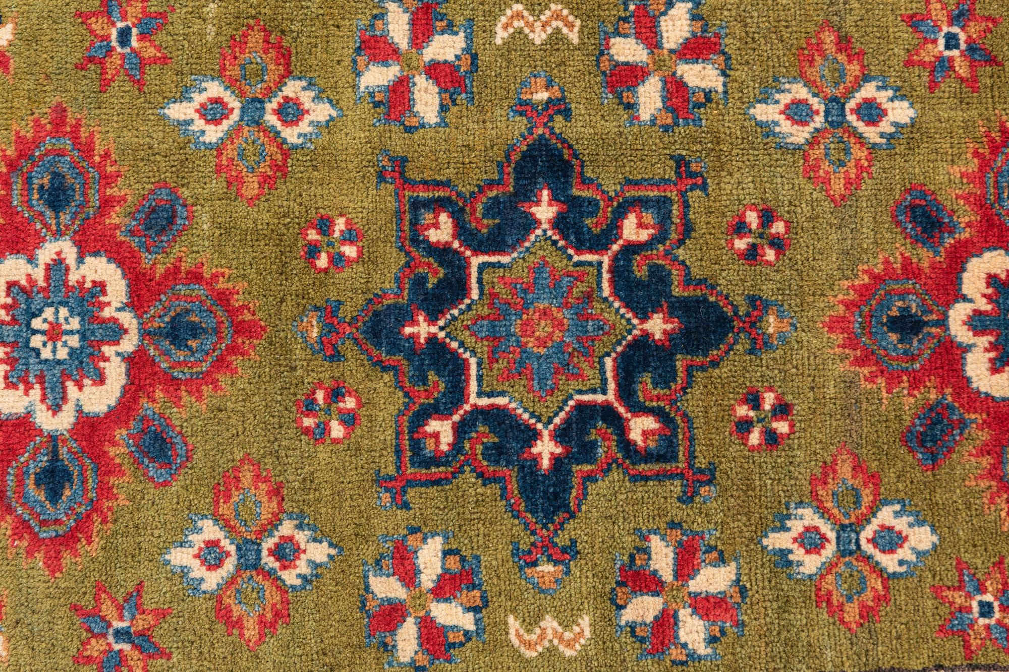 2' 8 x 4' Hand Knotted Kazak Rug