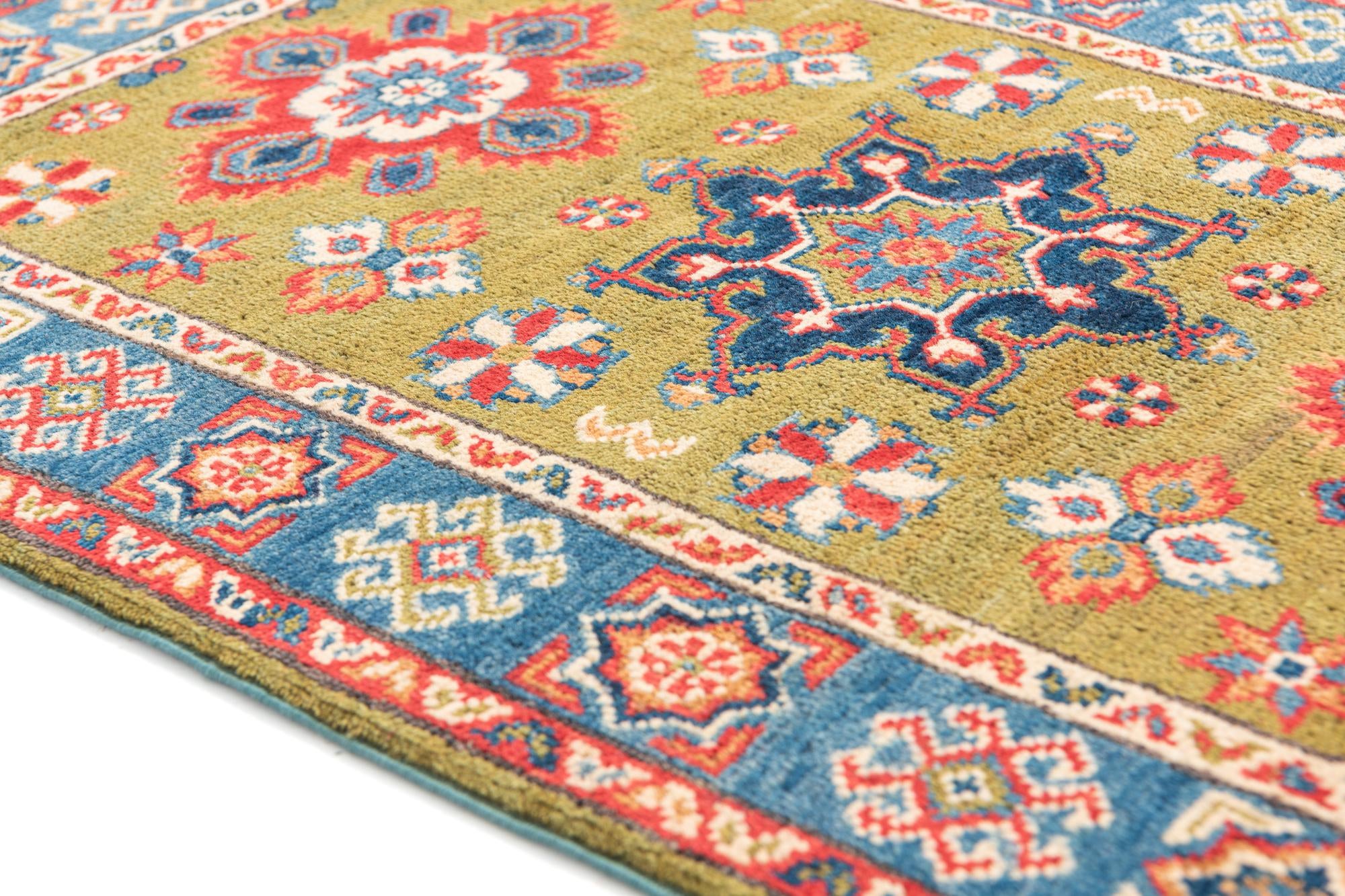 2' 8 x 4' Hand Knotted Kazak Rug