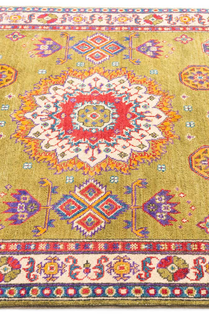 4' x 6' 2 Hand Knotted Kazak Rug
