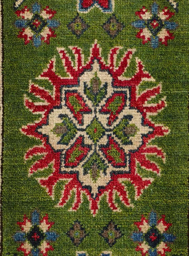 2' x 3' Hand Knotted Kazak Rug