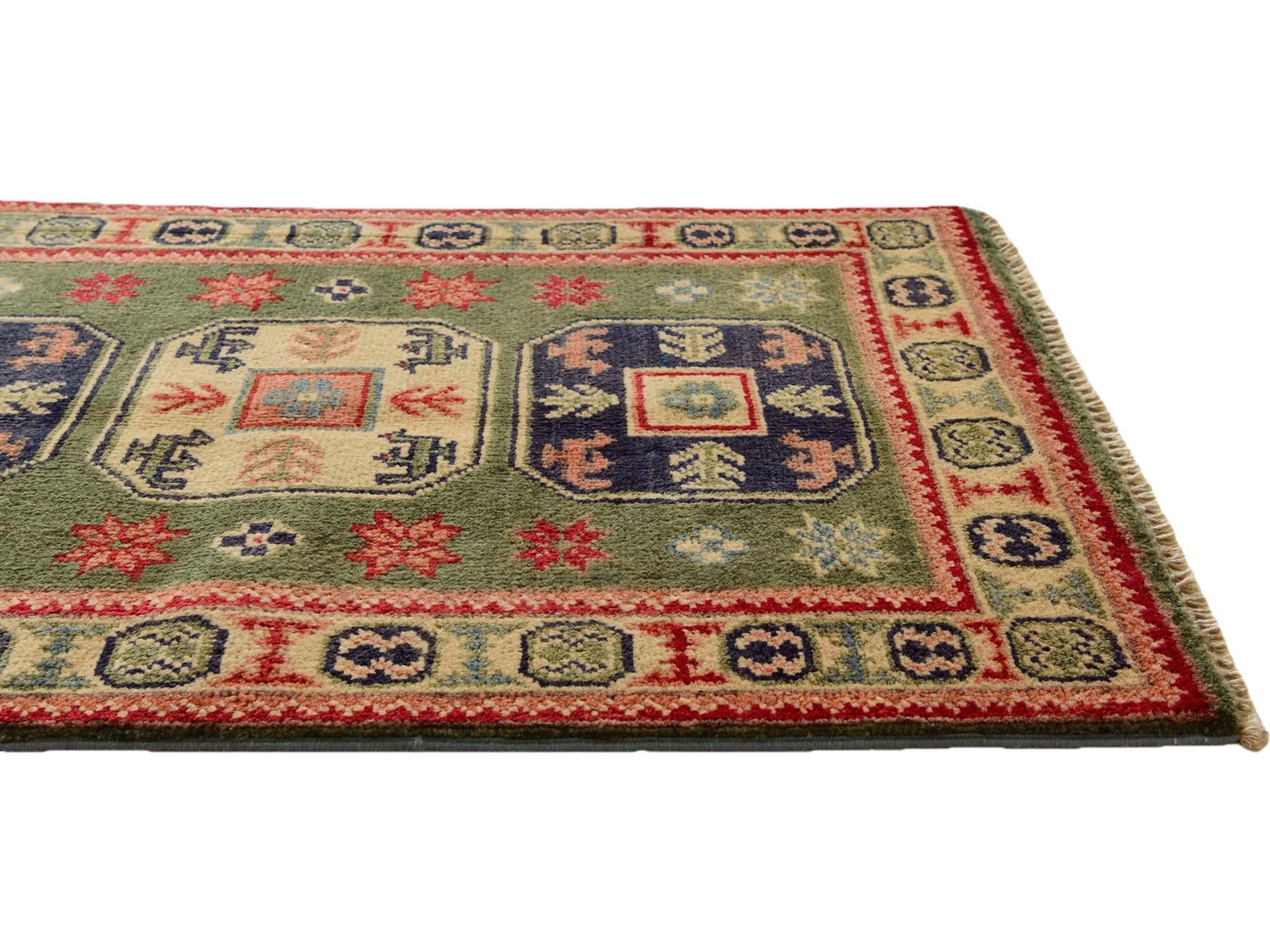 2' x 3' Hand Knotted Kazak Rug