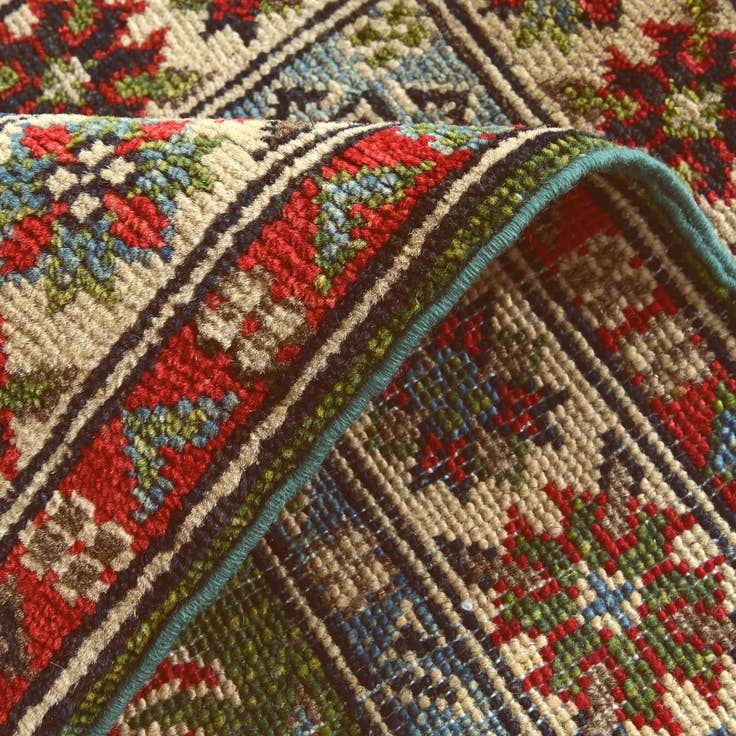 Detail image of 2' x 3' Hand Knotted Kazak Rug