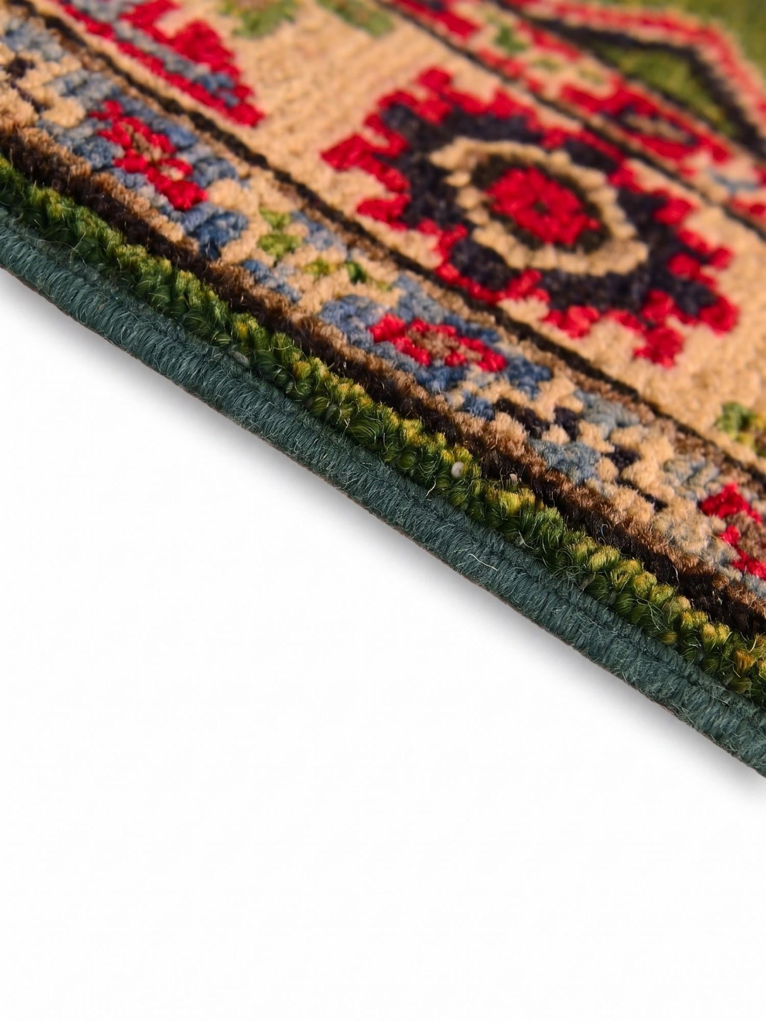 2' x 3' Hand Knotted Kazak Rug