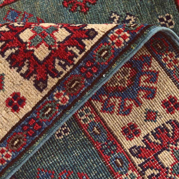 2' 9 x 4' Hand Knotted Kazak Rug