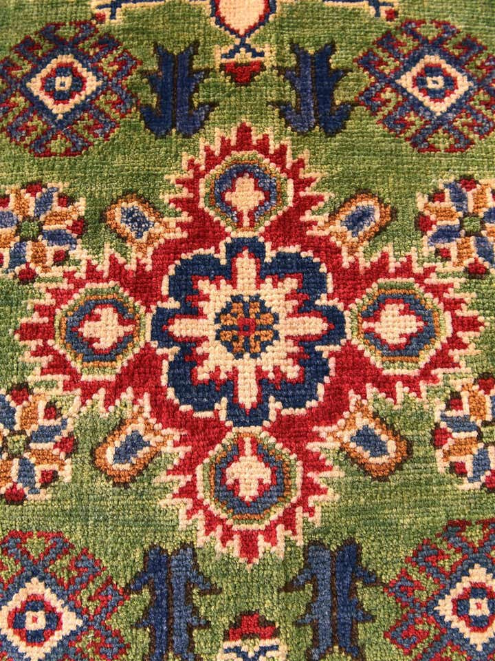 2' x 3' Hand Knotted Kazak Rug