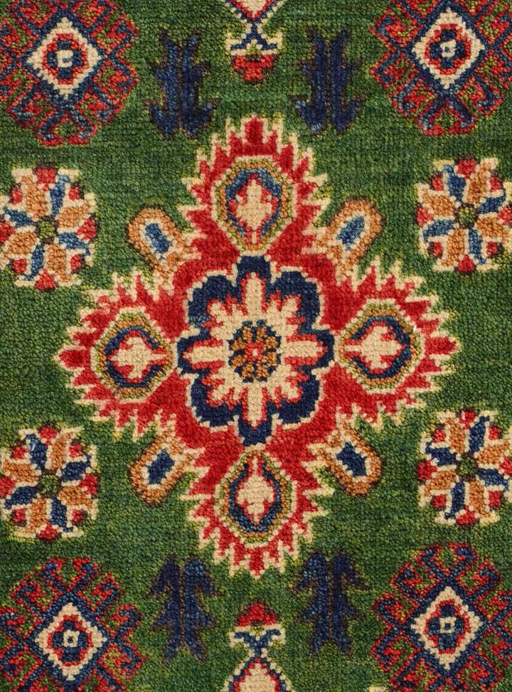 2' x 3' 1 Hand Knotted Kazak Rug