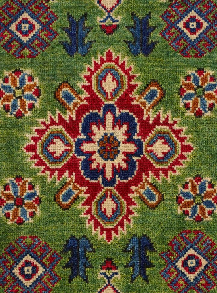 2' x 3' Hand Knotted Kazak Rug
