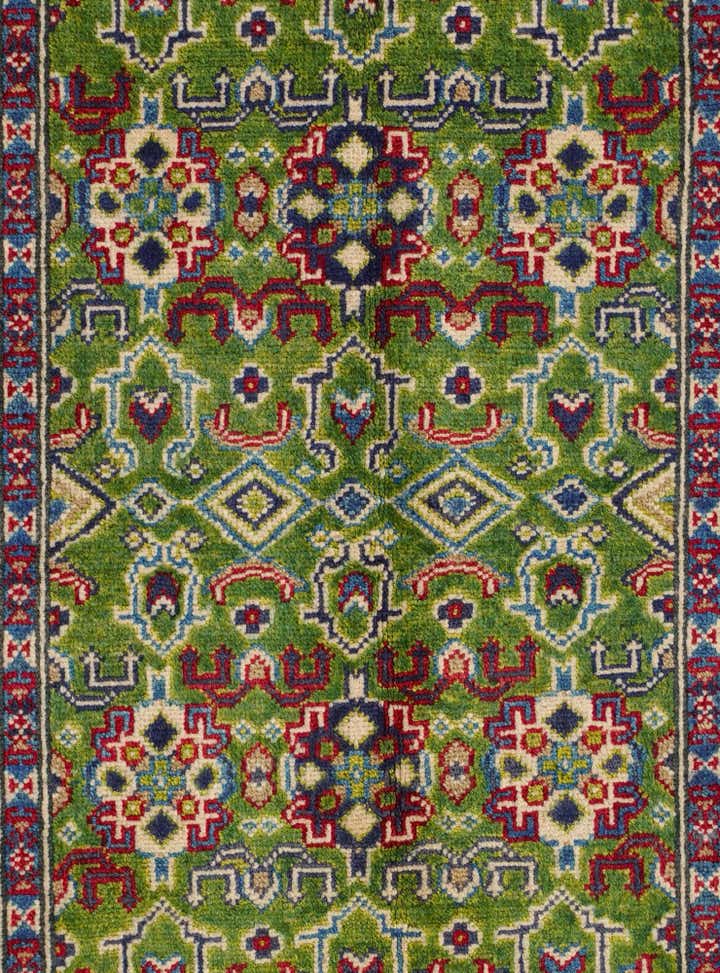 2' 9 x 4' 2 Hand Knotted Kazak Rug