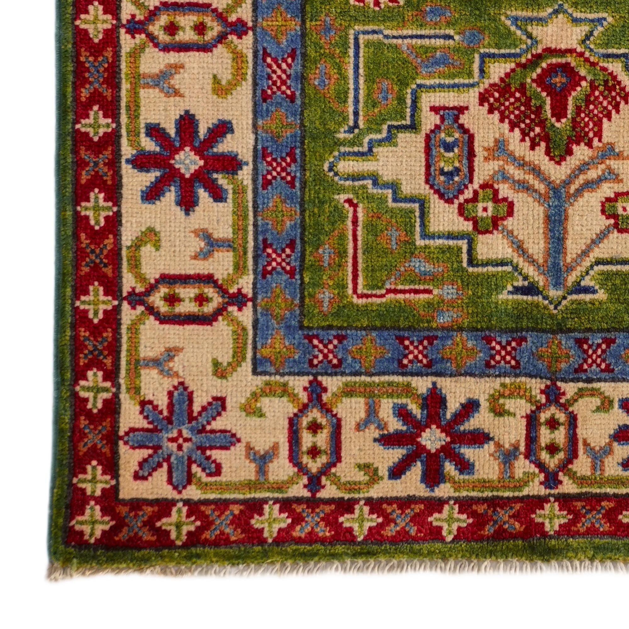 2' 6 x 4' Hand Knotted Kazak Rug