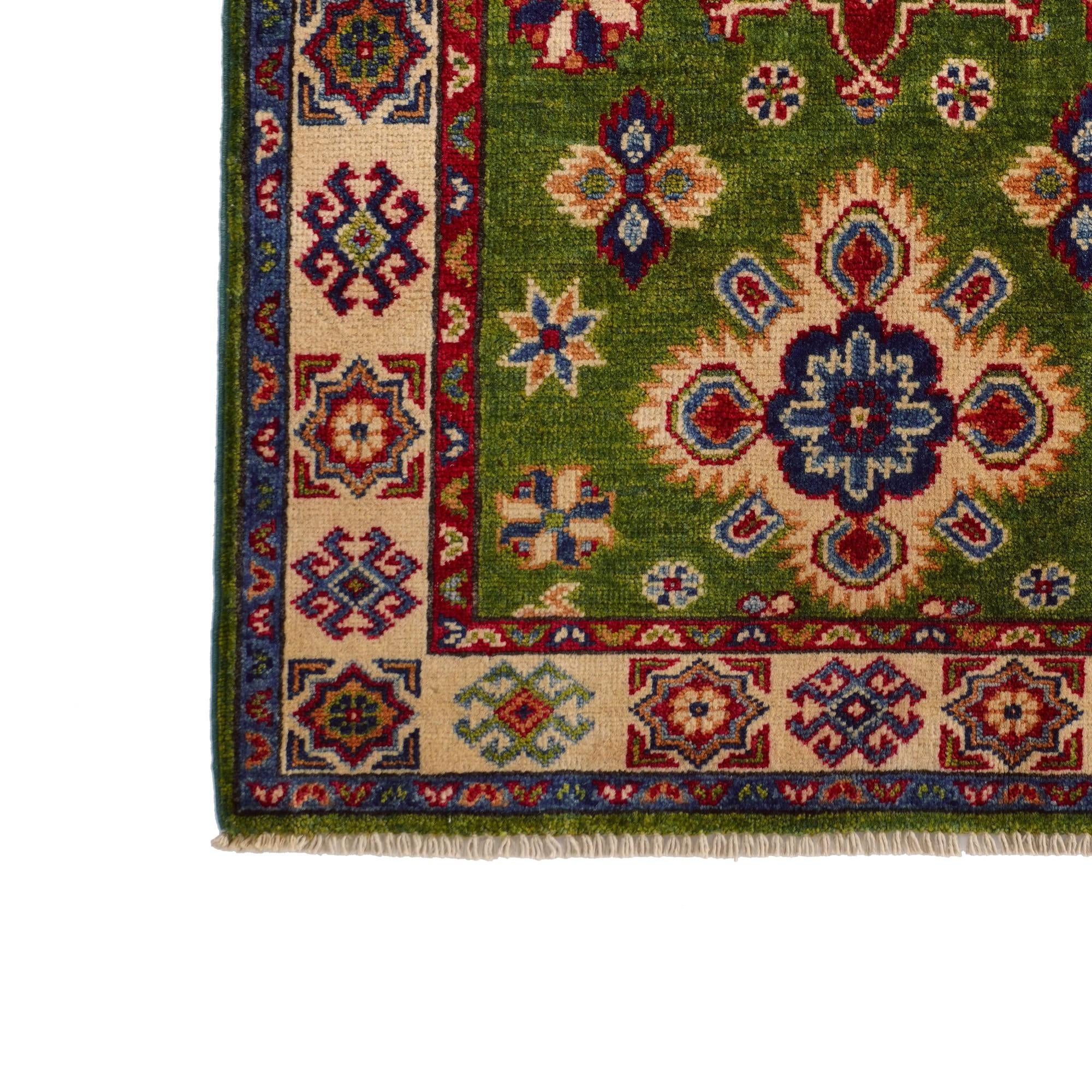 2' 7 x 4' 2 Hand Knotted Kazak Rug
