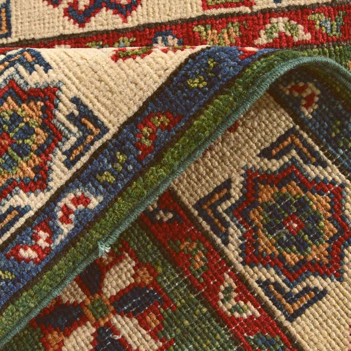 2' 7 x 4' 2 Hand Knotted Kazak Rug
