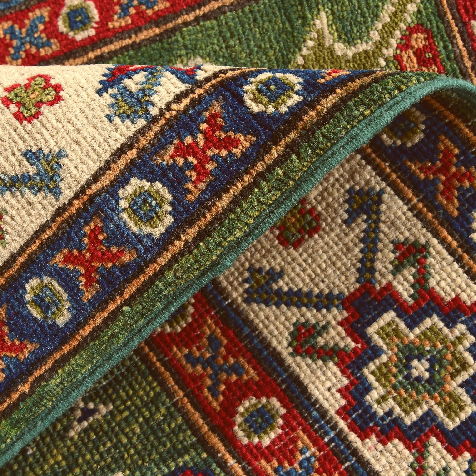 2' 8 x 4' 2 Hand Knotted Kazak Rug