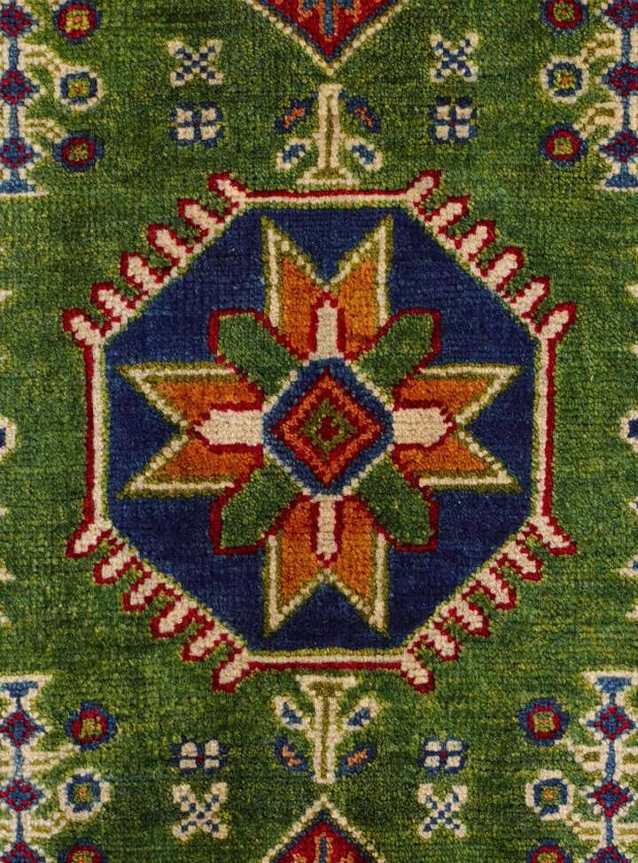 2' 8 x 4' 2 Hand Knotted Kazak Rug