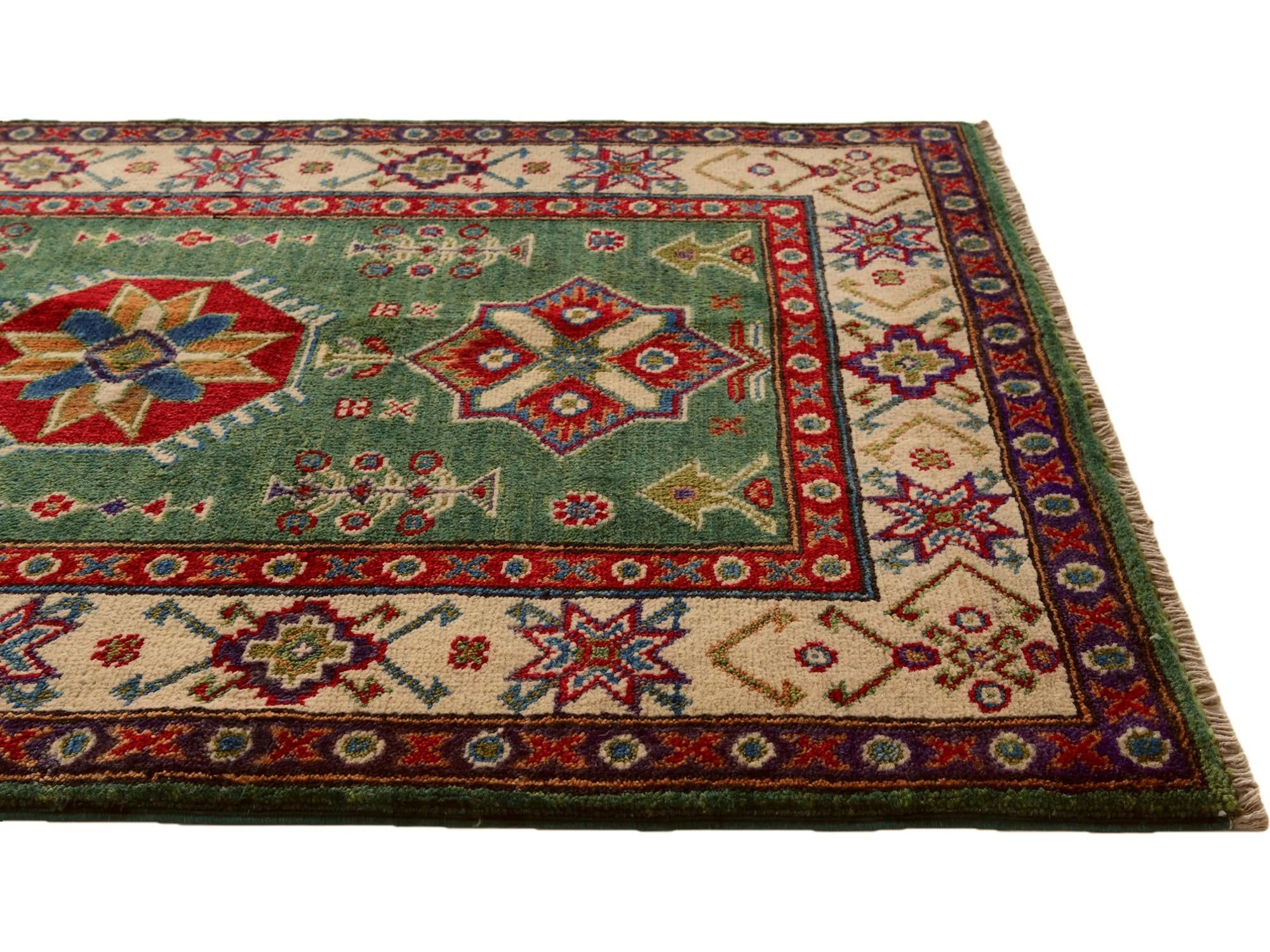 2' 8 x 4' 3 Hand Knotted Kazak Rug