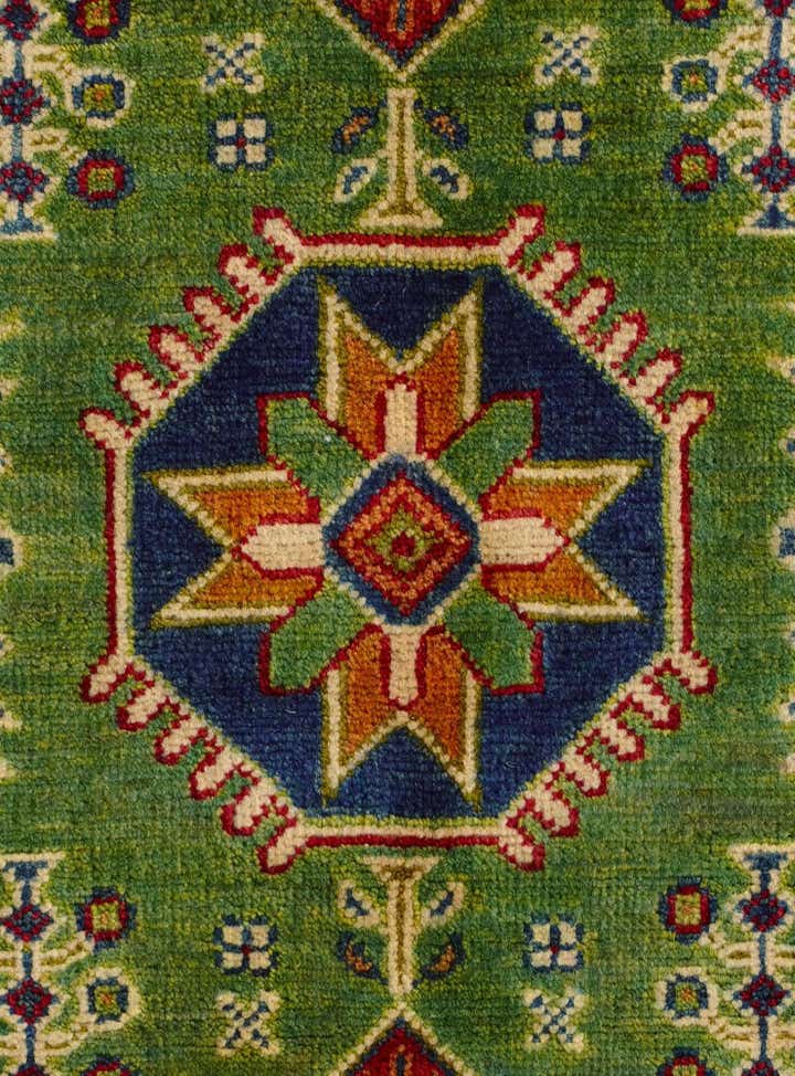 2' 8 x 4' 2 Hand Knotted Kazak Rug