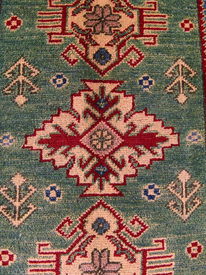 2' x 3' 1 Hand Knotted Kazak Rug