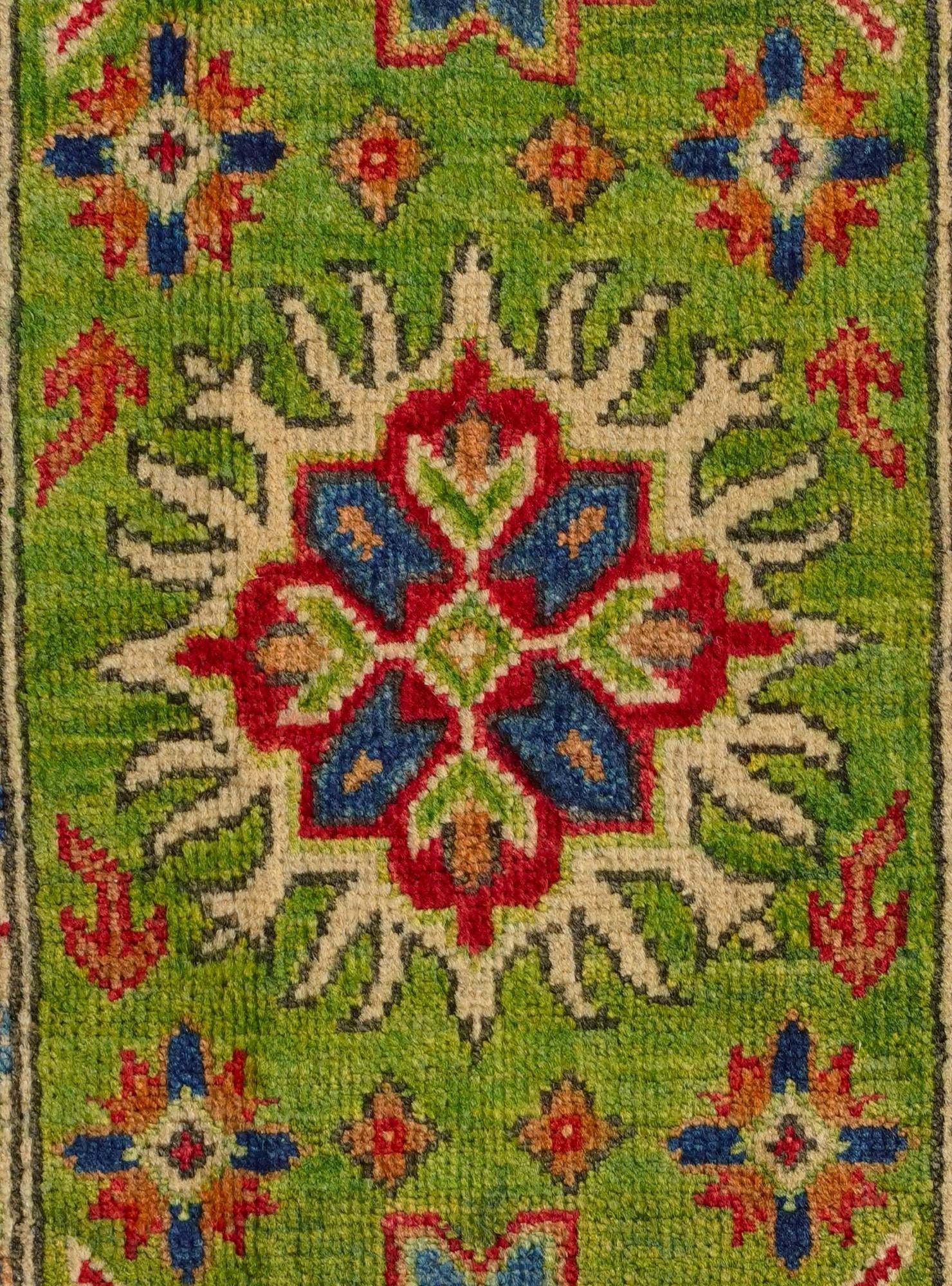 2' x 3' Hand Knotted Kazak Rug