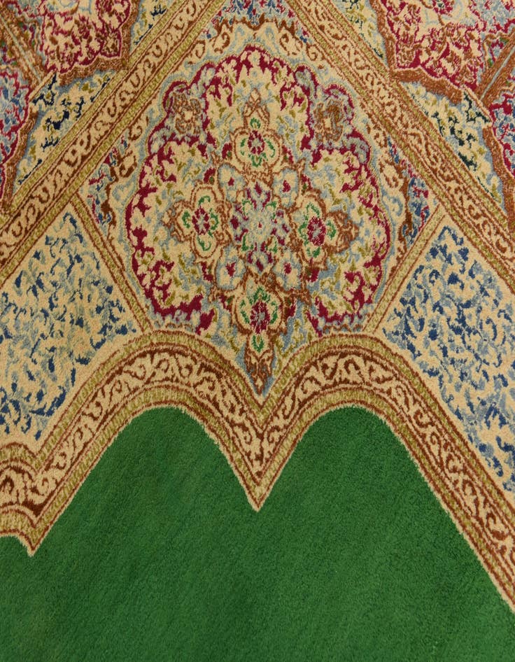 Detail image of 9' 3 x 12' 3  Hand Knotted Kerman Persian Wool Rug