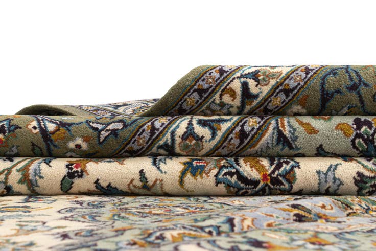 Detail image of 9' 8 x 12' 10 Kerman Wool Rug
