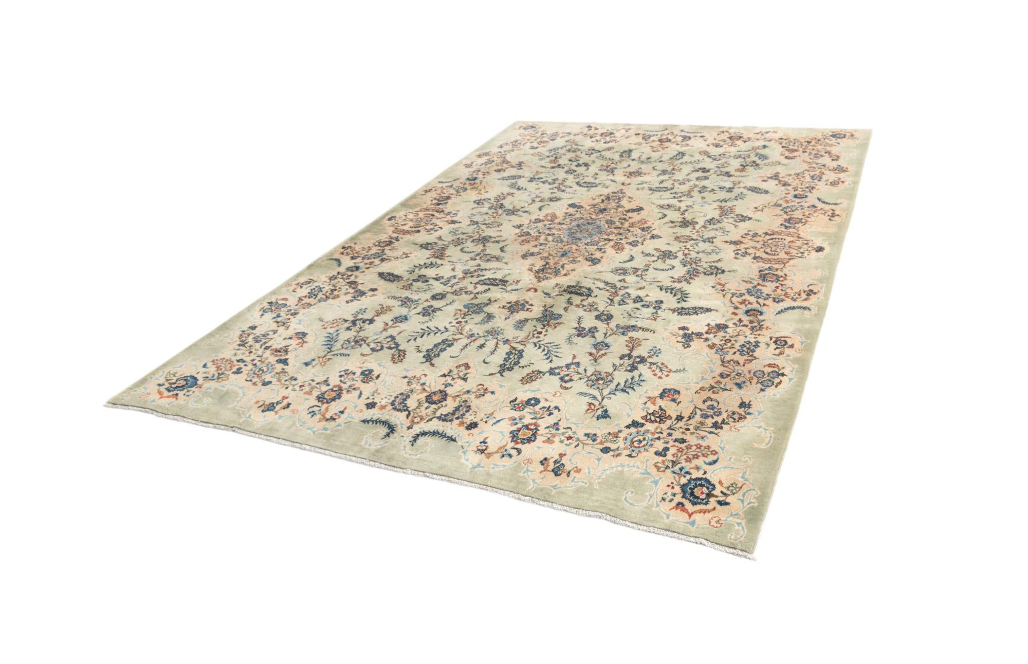 7' 10 x 11' 5 Kerman Rug