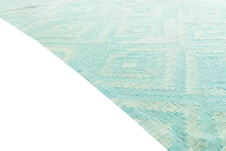 Detail image of 5' 10 x 7' 10 Hand Woven Kilim Modern Wool Rug