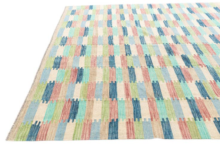 Detail image of 7' x 9' 5 Hand Woven Kilim Modern Wool Rug