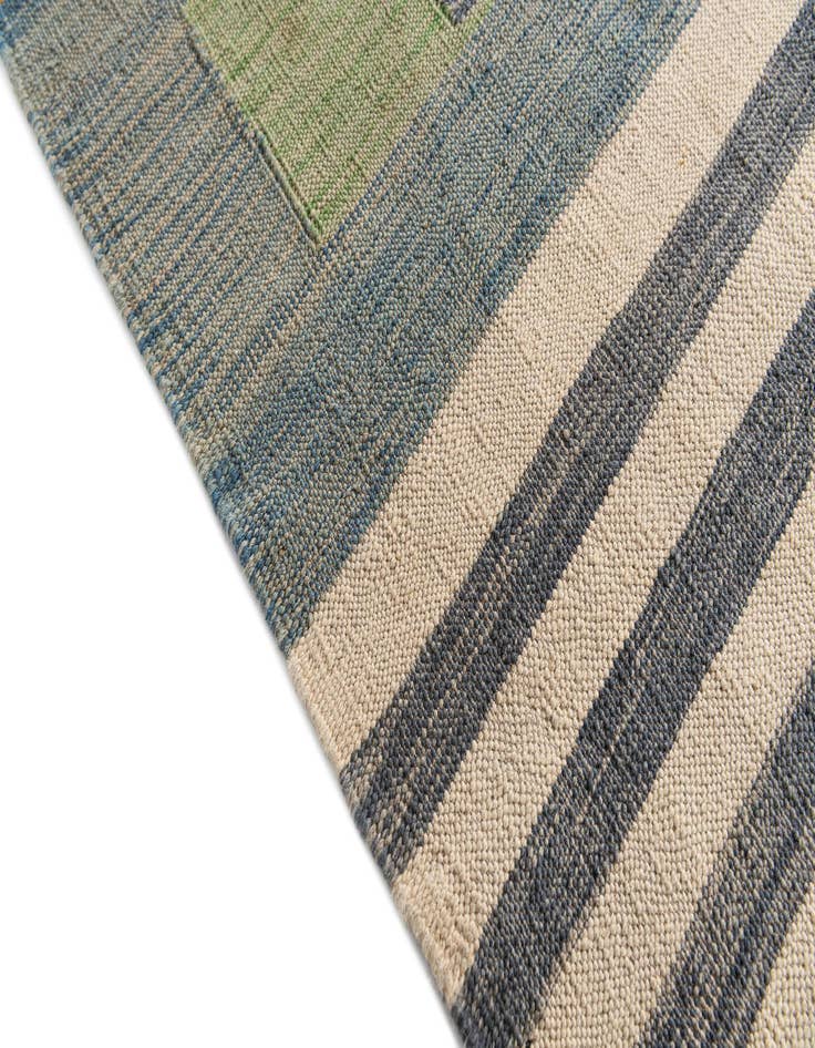 Detail image of 6' 8 x 9' 2  Hand Woven Kilim Modern Wool Rug