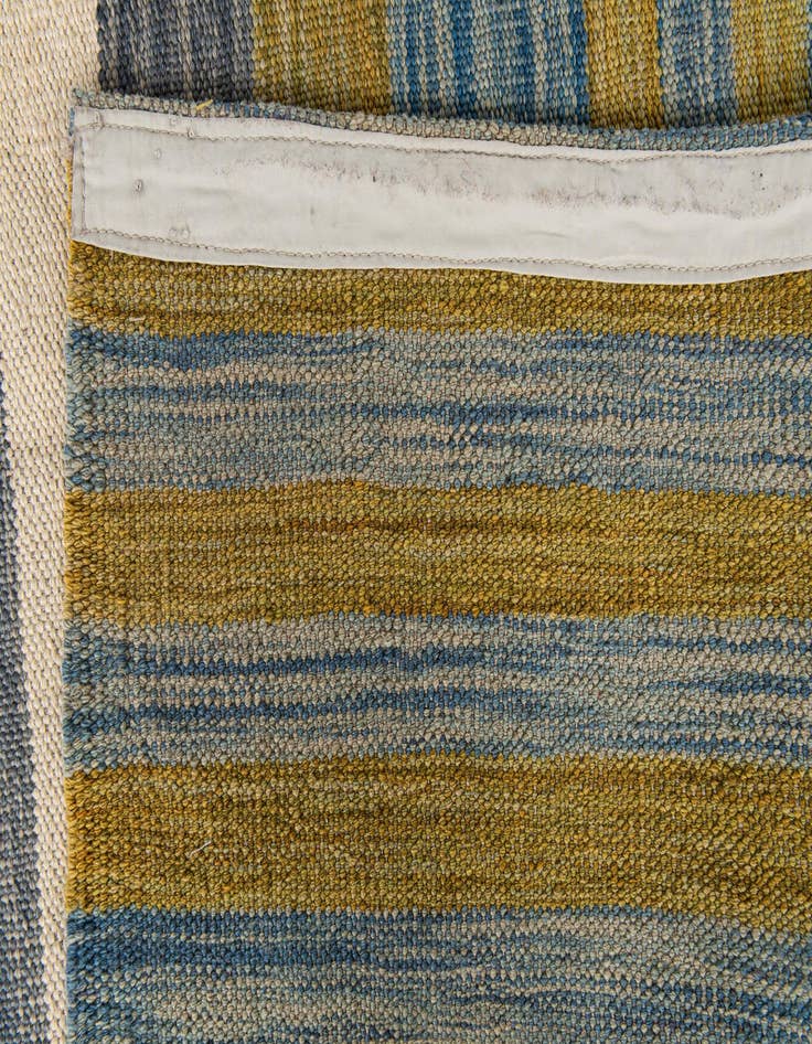 Detail image of 6' 8 x 9' 2  Hand Woven Kilim Modern Wool Rug