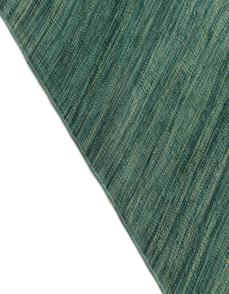 Detail image of 5' 5 x 7' 9  Hand Woven Kilim Modern Wool Rug