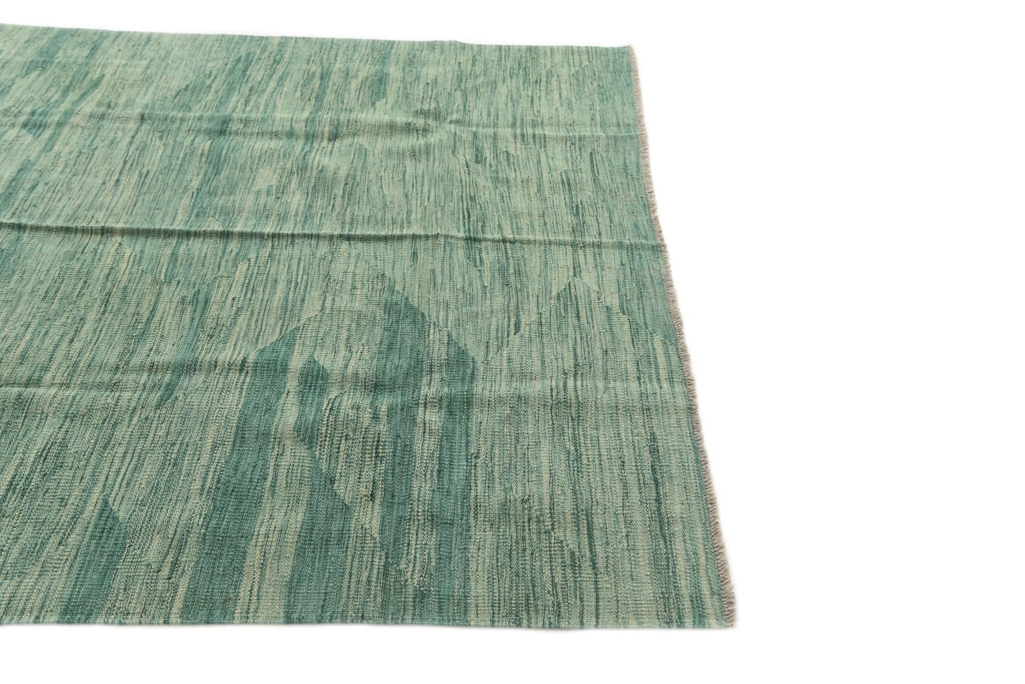5' 1 x 6' 7 Hand Woven Kilim Modern Wool Rug