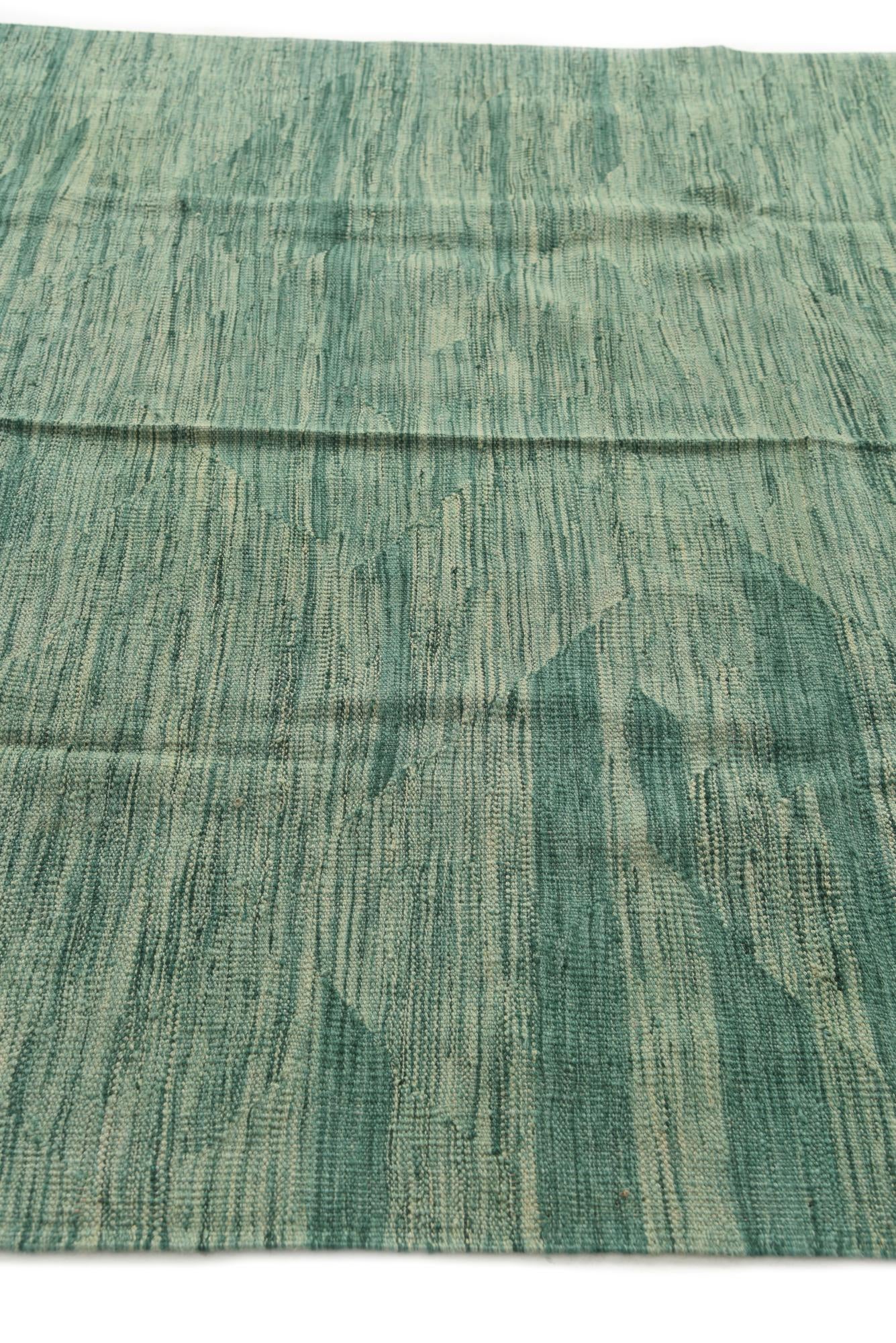 5' 1 x 6' 7 Hand Woven Kilim Modern Wool Rug