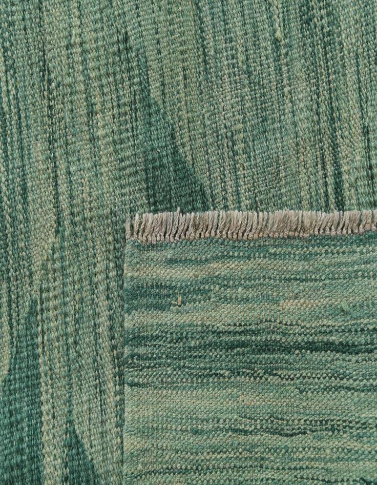 Detail image of 5' 1 x 6' 7  Hand Woven Kilim Modern Wool Rug
