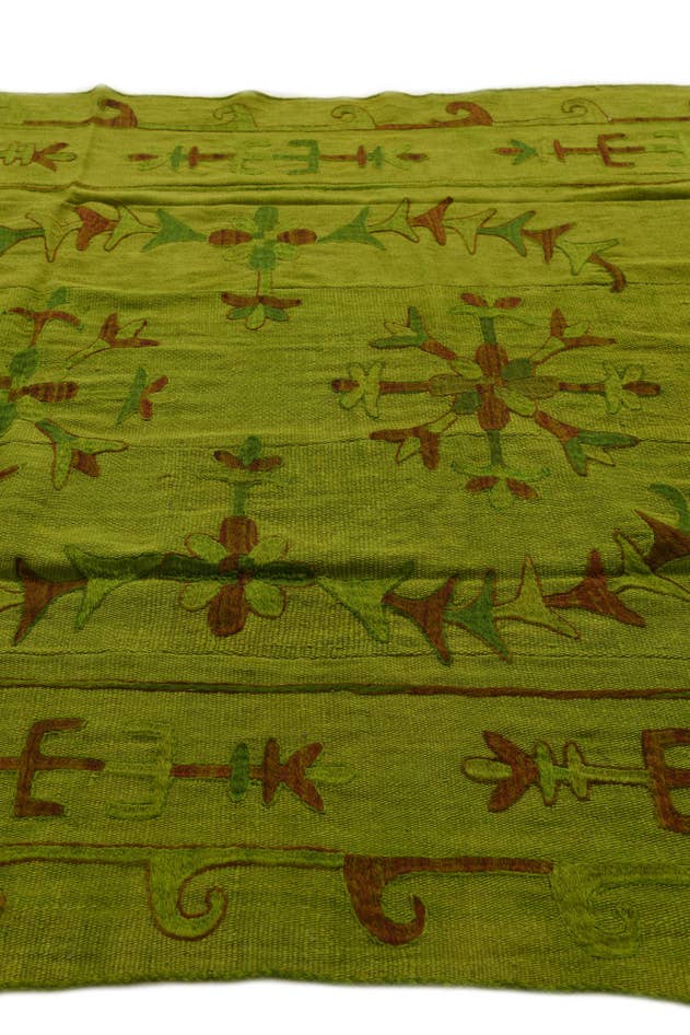 Detail image of 5' 7 x 7' 8 Hand Woven Kilim Suzani Wool Rug