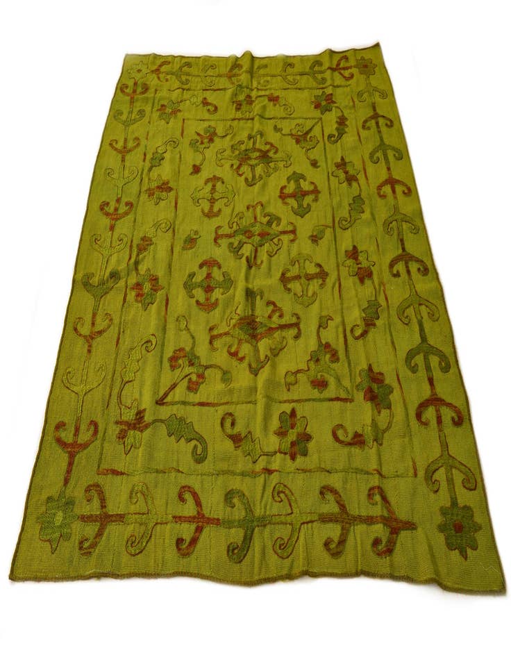 Detail image of 5' 5 x 6' 6  Hand Woven Kilim Suzani Wool Rug