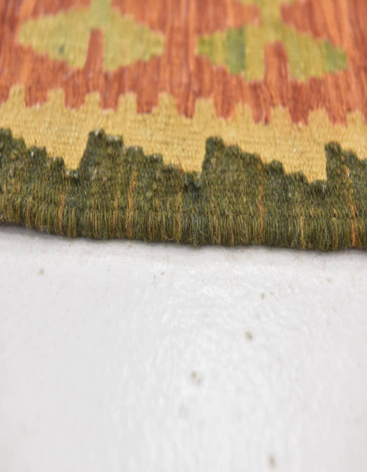 Detail image of 2' 10 x 4' 2 Hand Woven Kilim Waziri Wool Rug