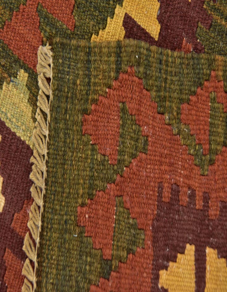 Detail image of 2' 9 x 4' 4 Hand Woven Kilim Waziri Wool Rug