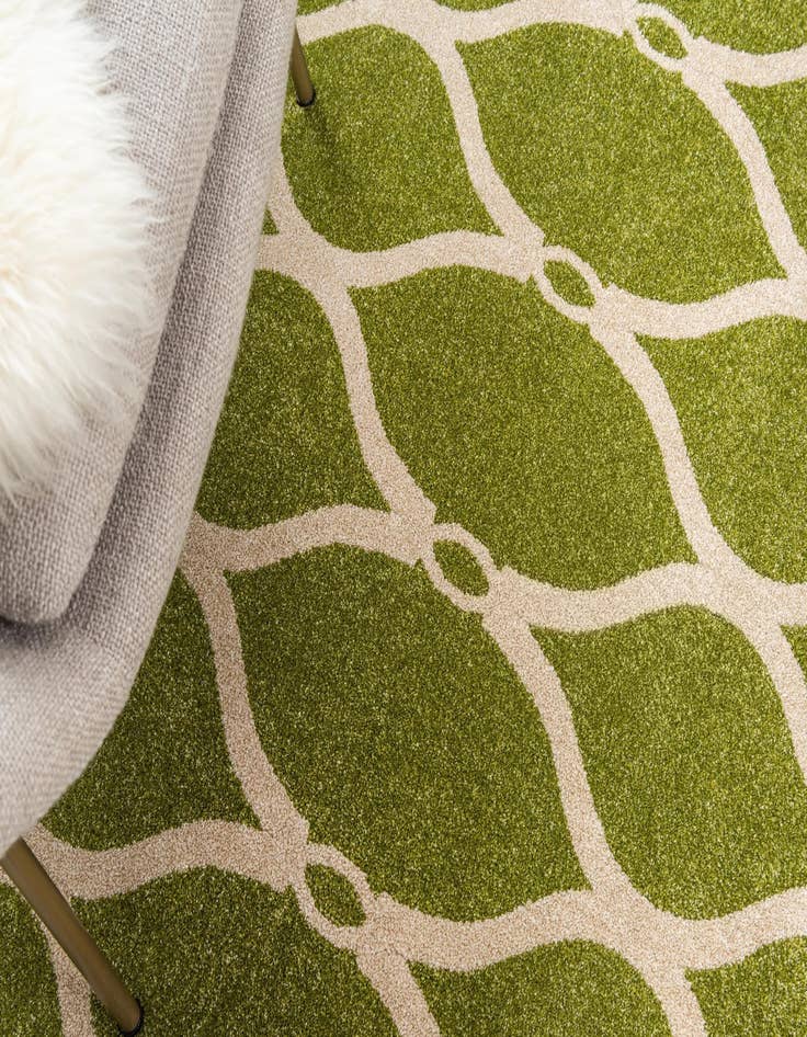 Detail image of 5' x 8' Lattice Rug